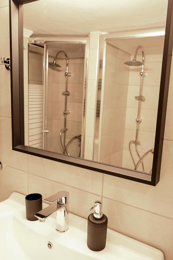 Thessaloniki Center Deluxe Apartment المظهر الخارجي الصورة